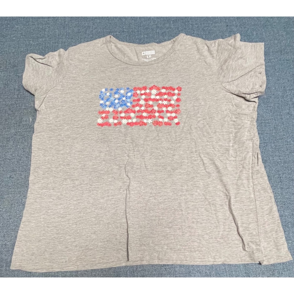American Flag Flower Graphic T-Shirt Gray Short Sleeve Plus Size 1X Patriotic